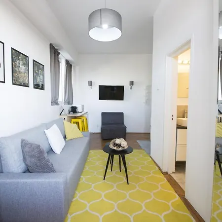 Unirii Center By Olala Homes *