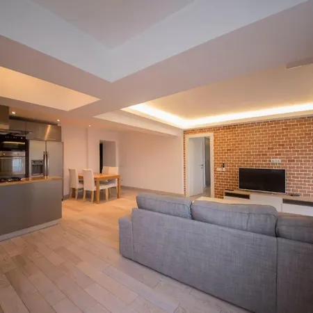 Unirii Center By Olala Homes
