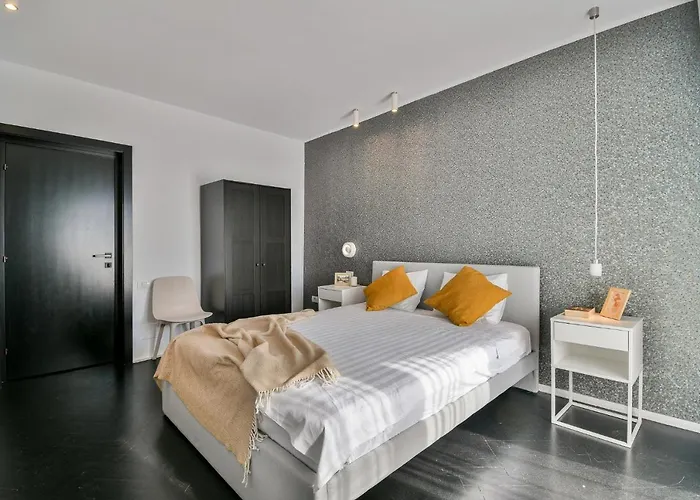 Unirii Center By Olala Homes *