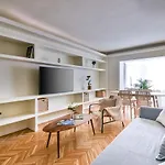Unirii Center By Olala Homes *