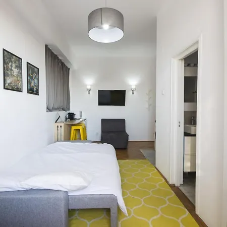 Unirii Center By Olala Homes *