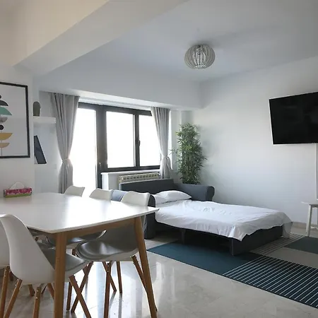 Unirii Center By Olala Homes *