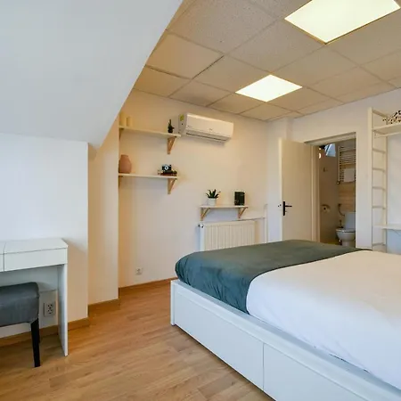 Unirii Center By Olala Homes *