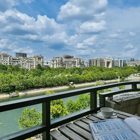 Unirii Center By Olala Homes Apartment